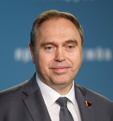 Караник Владимир Степанович